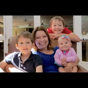 Meet your Posher, Tiffani